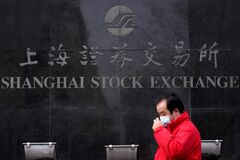 中国、新制度下のIPO始動　市場改革期待で軒並み上昇