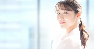 【現場の人に聞いた】看護師や薬剤師、CAはどれくらい稼げるのか?