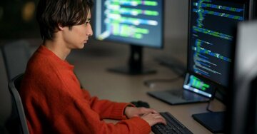 生成AIと人間、「言葉の学び方」にある決定的な違い