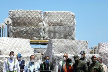 中国の「戦狼」外交官、戦闘モードに入る