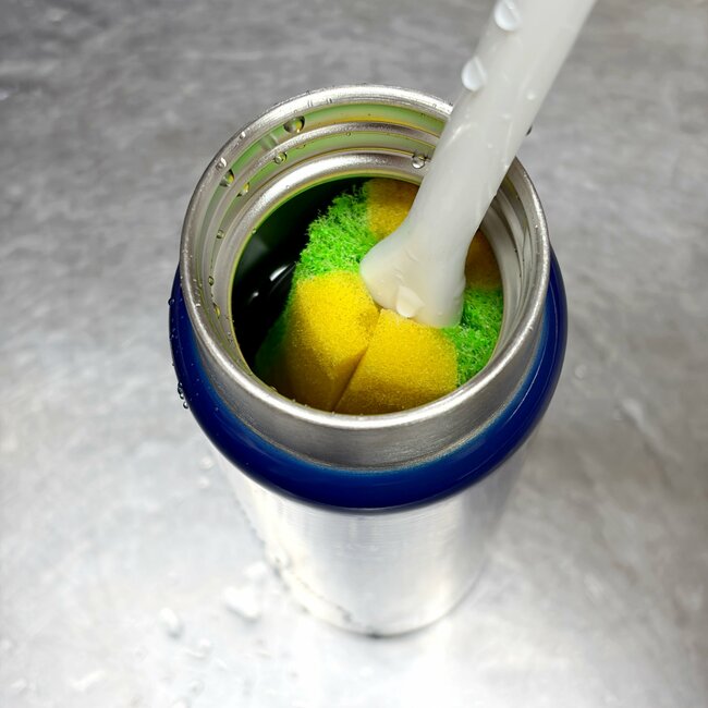 「一目惚れでした」「本当に美しい」スターバックスの“幻想的なボトル”グラデーションが素敵すぎる！「持ってるだけで幸せな気分」