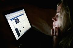 フェイスブック広告事業、飽和点に到達か