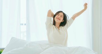 【睡眠投資】洗えない寝具はもう卒業! 新幹線のグリーン車にも採用された1枚を足すだけで、毎朝の体が驚くほど軽くなる