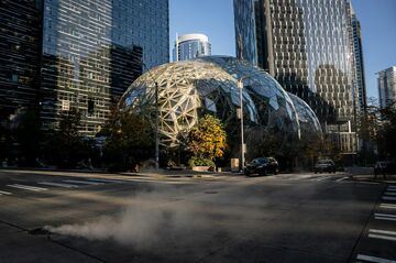 アマゾン、1万7000人超をレイオフへ　当初計画上回る