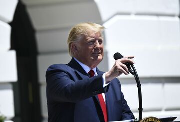 トランプ氏の「帰れ」ツイート、共和党内からも批判