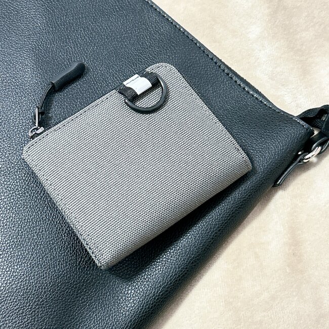 ガバッと開いて使いやすい！ワークマンの「コンパクトな財布」お会計がスムーズになった！