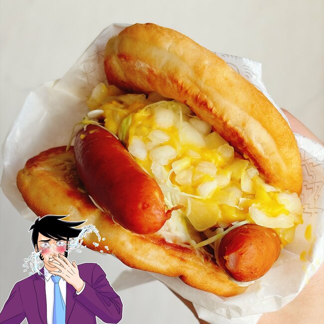 「ウマすぎて笑いが出る」「感動レベル」モスバーガーの“豪快すぎるメニュー”最後の一口まで絶品です!「並んだ甲斐ありました」《実食レビュー》