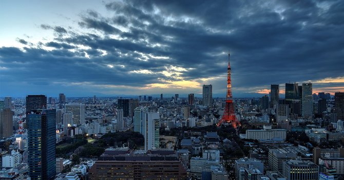 曇天の東京