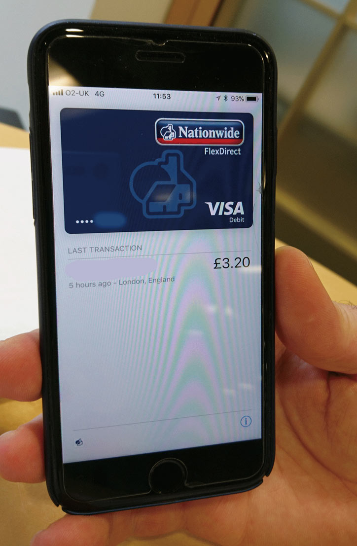 スマートフォンの英国デビットカード