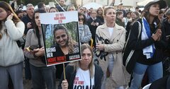 人質解放を喜ぶイスラエル人の葛藤