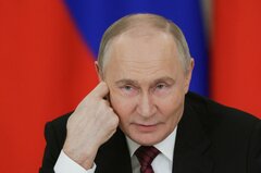 ゼレンスキー氏、ロシアとの協議に同意　トランプ氏の介入受け