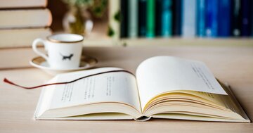 夏休みに読みたい「ビジネス力&教養力」爆上げの3冊!書評のプロが選んだオススメ本とは?