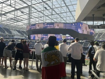 イランのＷ杯　祖国への誇りと政権への反発が交錯