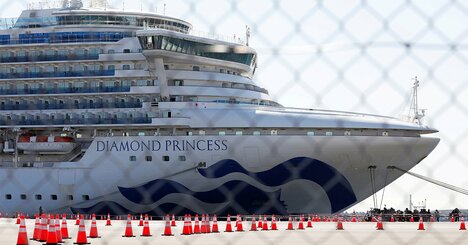 ダイヤモンド・プリンセス、乗員が語る緊張の現場