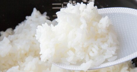 古いお米が、土鍋で炊いた新米のようにおいしく炊ける裏ワザ