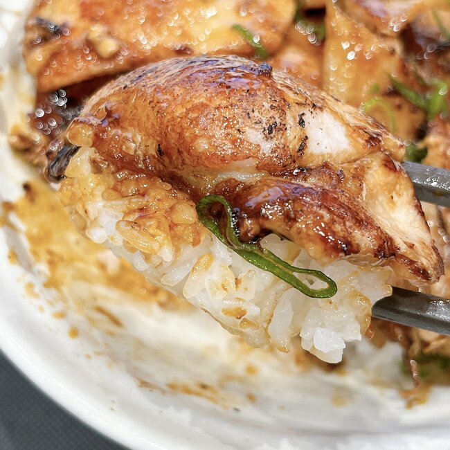 「肉が余るほどのってた」松屋の“ヤケクソどんぶり”お肉の量がすごくてご飯が見えないの!「予想より肉の量が多くて満足」「あと2回は食べたい」