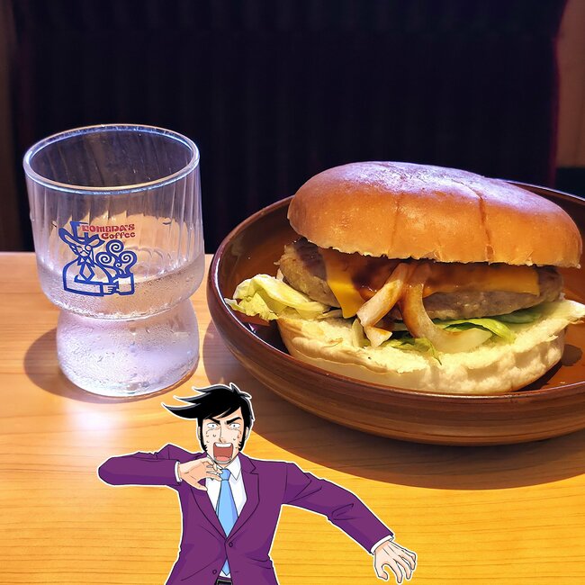 「全人類食べに行って欲しい」「腹十分目になる」コメダ珈琲の“極厚ボリューム満点メニュー”分厚すぎてアゴが外れそう…！「私の手より大きかった」「デカくてうまい！！」