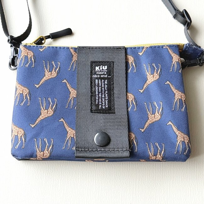 「褒められアイテム!」「とてもかわいい」ニコアンドの“おしゃれサコッシュ”お出かけから旅行までたっぷり使える!「良い買い物ができました」