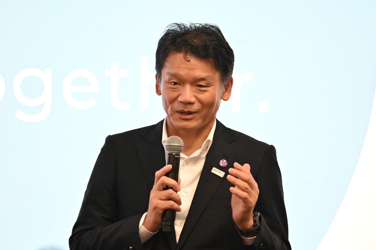 東京都　宮坂学副知事