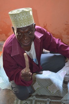 「治療の技術は夢で神から教わった」<br />祈祷師も活躍するタンザニア結核治療最前線