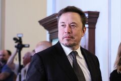 【社説】マスク氏に対する米政権の嫌がらせ