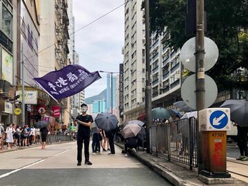 中国に憤る香港市民、「国家安全法」でデモ再燃