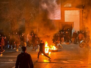 米イスラエル、イラン指導部「一網打尽」の好機逃さず