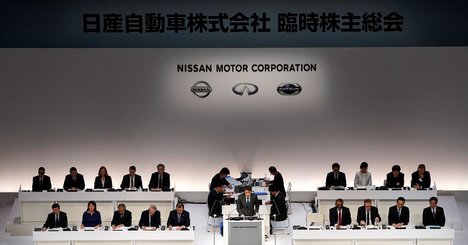 日産「臨時株主総会」の全貌、株主の怒り爆発で内田新社長は立ち往生