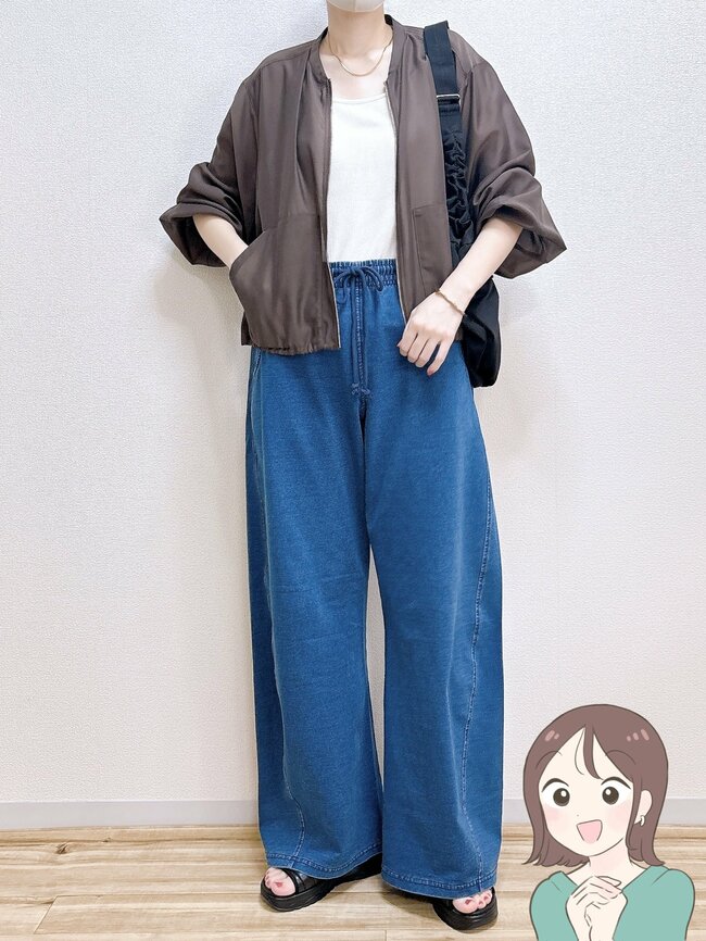 楽ちんすぎて毎日はきたい！GUの「デニムみたいなスウェットパンツ」どこから見てもシルエットがきれい！《購入レビュー》