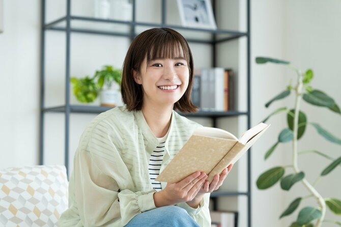 【1ヵ月に何冊読む？】読書習慣でわかる認知症になりやすい人、なりにくい人