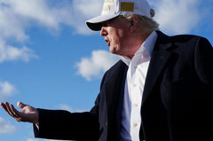 トランプ氏の関税による所得減税案、実現は不可能か
