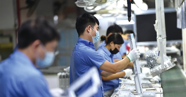 中国・南京の機械部品工場。かつては組み立て加工のような労働集約的な製造業が主流だった中国が、高い技術力を持つ中小製造業の育成に力を入れている