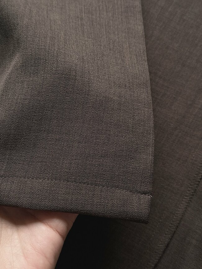 【しまむら】羽織るだけでカワイイ！1639円の「おしりまでカバーできるトップス」が春夏コーデに大活躍です！