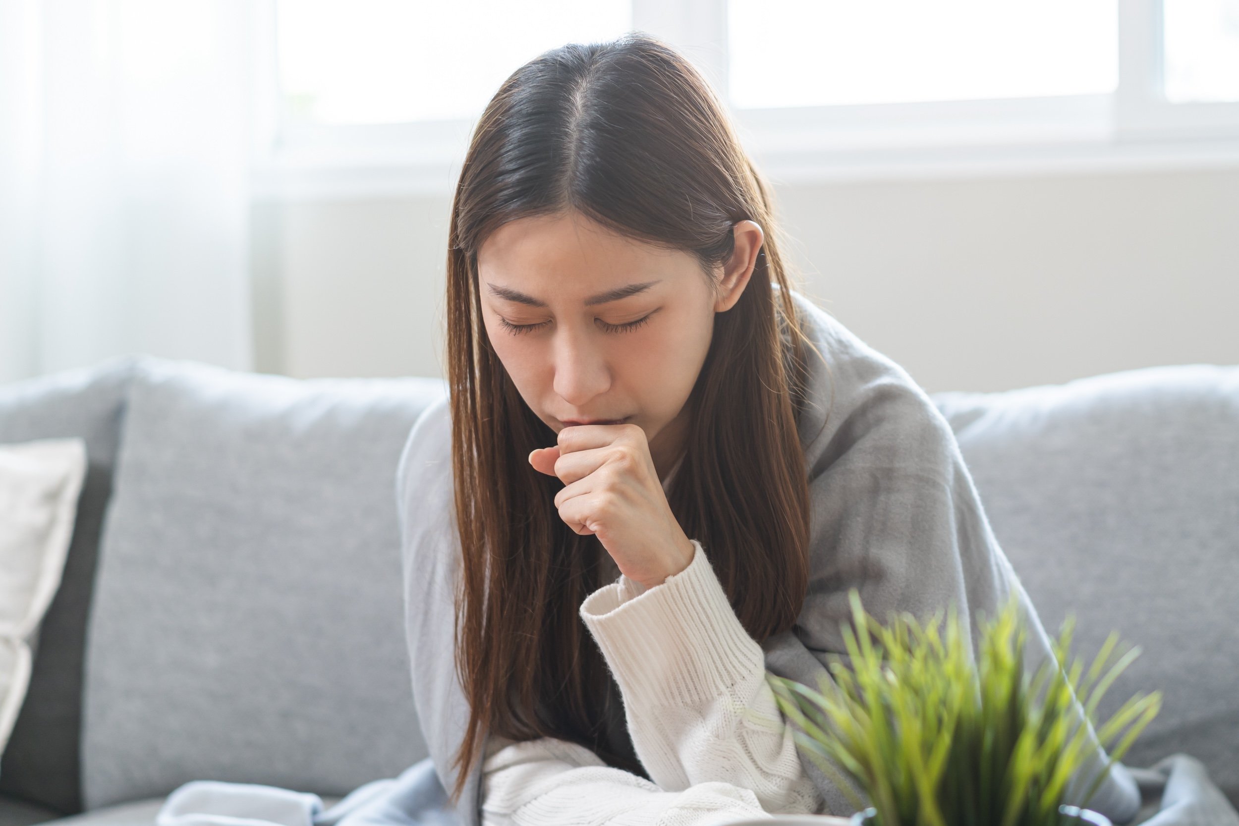 【医者が教える】ストレスが原因の「長引く咳(せき)」への対処法