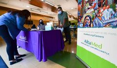 米就業者数は94.3万人増、予想上回る　7月雇用統計