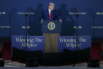 ハイテク業界の右傾化、米民主党は阻止できるか