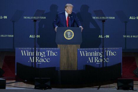 ハイテク業界の右傾化、米民主党は阻止できるか