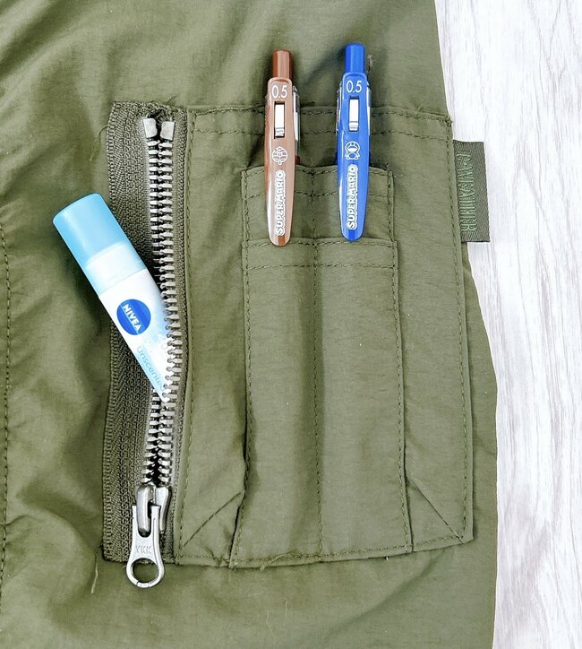 サッと羽織るだけで可愛い！ワークマンの“古着みたいなアウター”ポケットいっぱいでありがたい！「すべてが期待以上」「細身シルエットで素敵です」