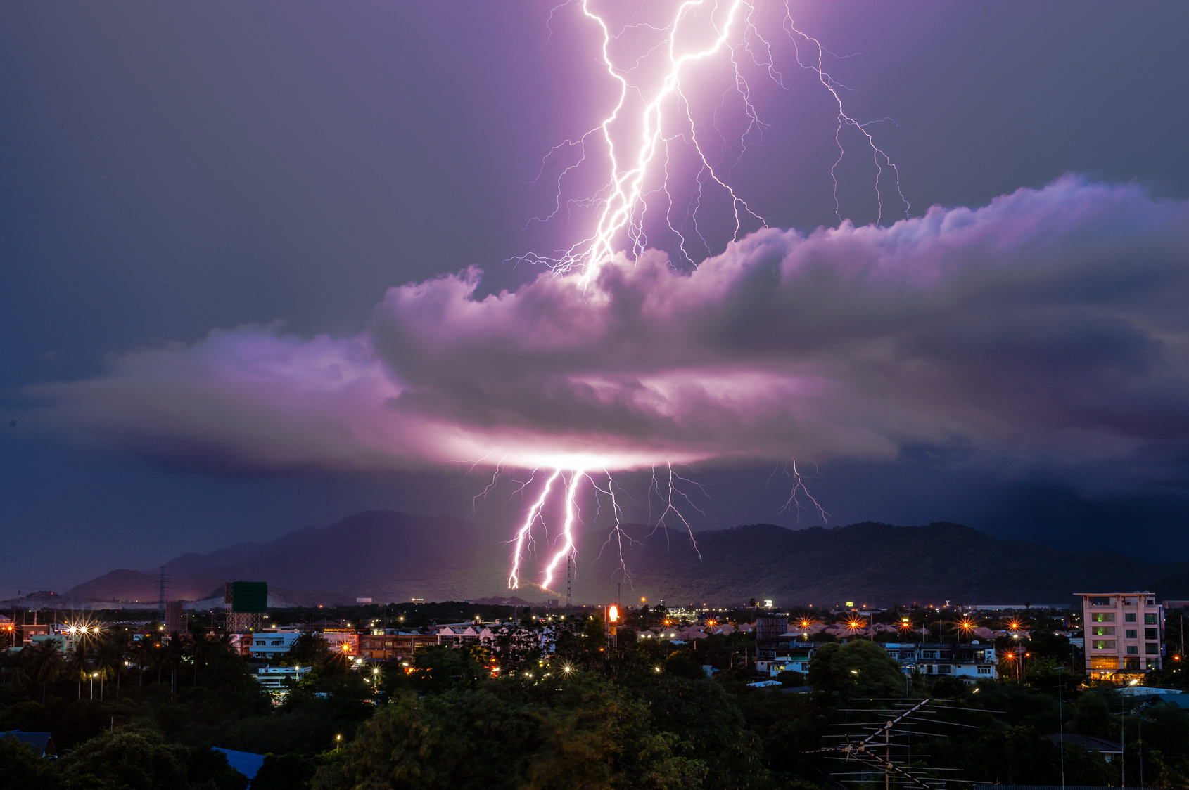 大前研一など「雷の三碧」だけに与えられた“強運への9の質問”究極のベスト3はこれだ!
