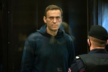 【社説】ナワリヌイ氏の運命決めるのは