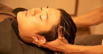 「毎日洗っているのに、髪が濡れたみたいになる」のはなぜ? プロが解説!