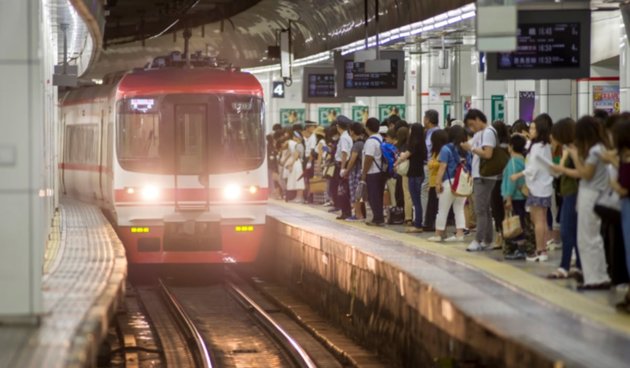 発着本数最多の駅は東京駅、では本数日本一のホームはどこ？