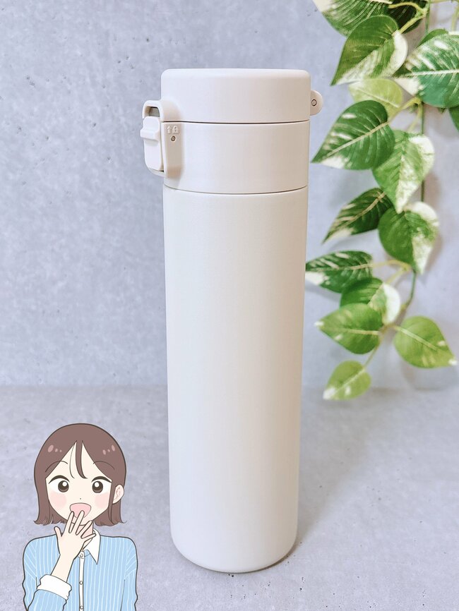 ペットボトルを買う回数が減りました!無印良品の「新作ボトル」8時間たっても氷が溶けなくてすごい…!