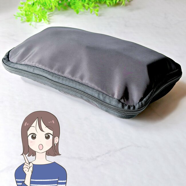 お薬手帳と薬120錠が入った…！3COINSの「ポケットたくさんポーチ」通院グッズ入れにちょうどいい！《購入レビュー》