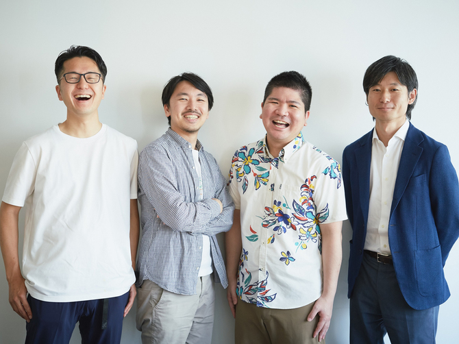左から個人投資家の有安伸宏氏、OLTA代表取締役CEOの澤岻優紀氏、取締役CSOの武田修一氏、取締役CFO 浅野雄太氏
