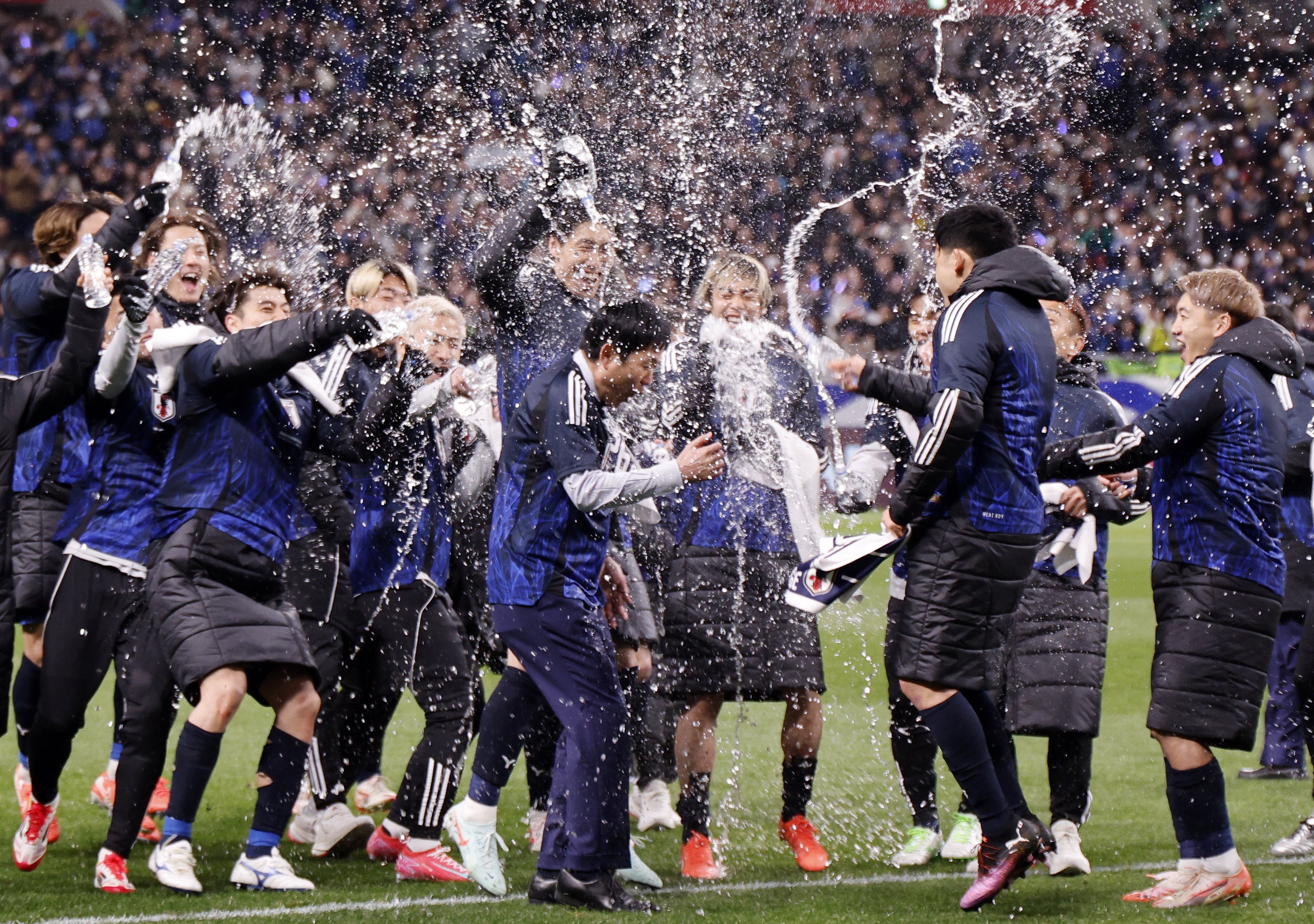 「W杯優勝」は実現する?“世界最速&史上最速”出場決定!サッカー日本代表が抱える「ポジティブな課題」とは