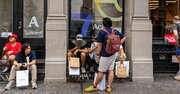 米経済が自信回復、散財し始めた消費者