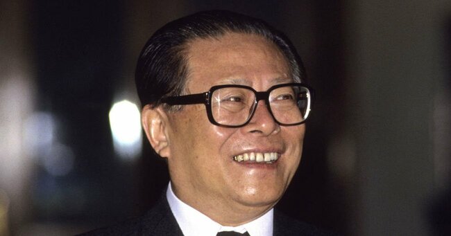 中国で江沢民氏を悼み称賛する声がやまぬワケ、驚異の語学力・教養・人柄