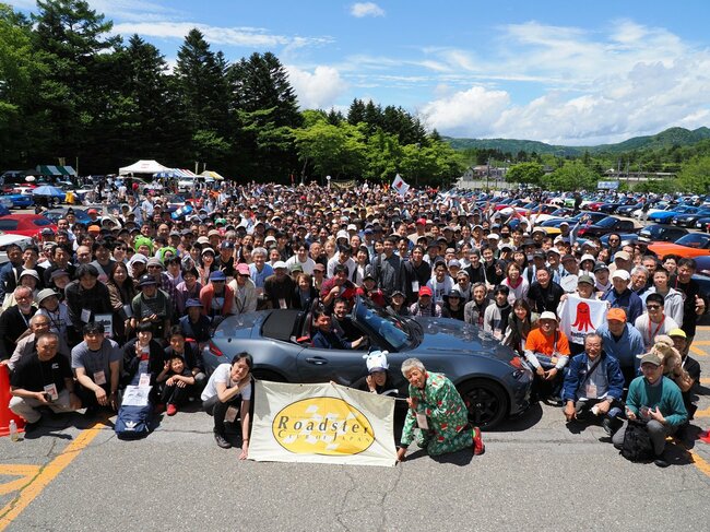 明け方までの悪天候が嘘のように腫れ上がった軽井沢