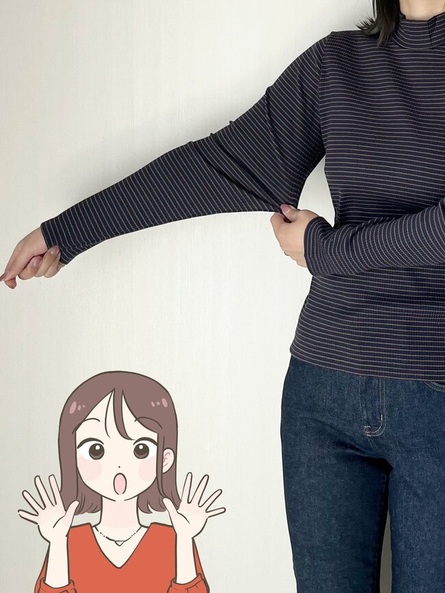 「すっごく好き」「2色買いした」ユニクロの“着回しトップス”790円とは思えない優秀さです！「すっきりかわいいデザイン」